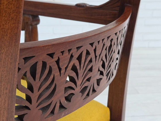 Image 1 of 1920-30er Jahre, Sessel aus geschnitztem Holz, Entwurf nach Georges Jacob, neu gepolstert.