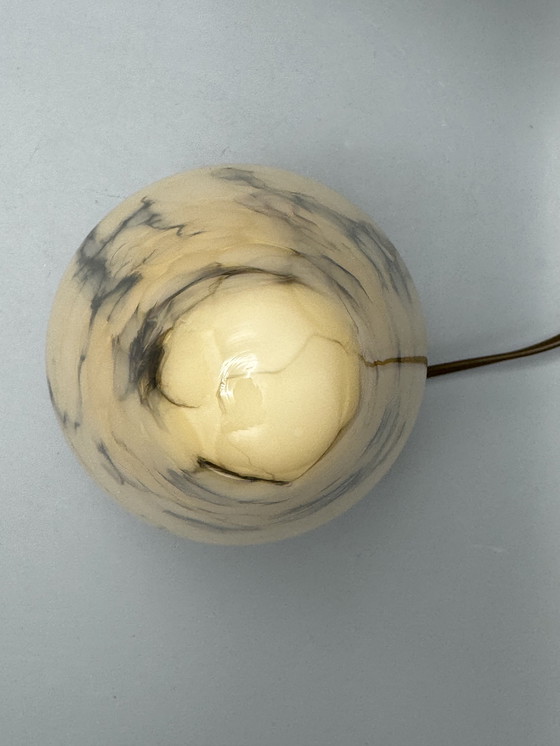 Image 1 of Vintage tafellamp met marmeren glazen kap – AGI Almelo (ca. 1970s)