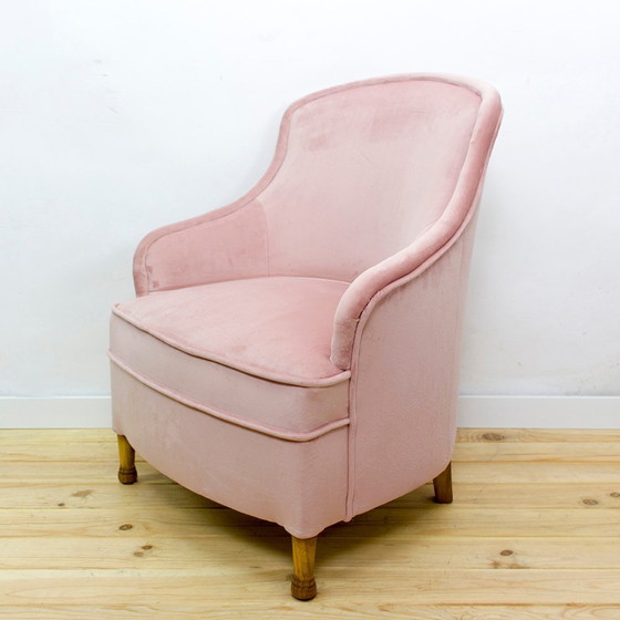 Image 1 of Stoffen en houten fauteuil uit Mid Century, 1950