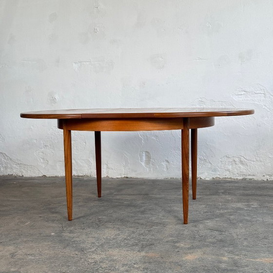 Image 1 of G-Plan Teak Round Extending Dining Table, 1970