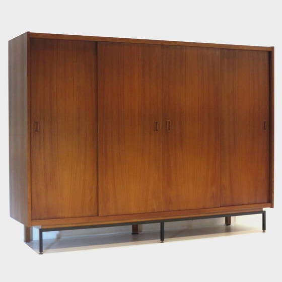 Image 1 of Grote vintage design kledingkast in teak met schuifdeuren, 1960s