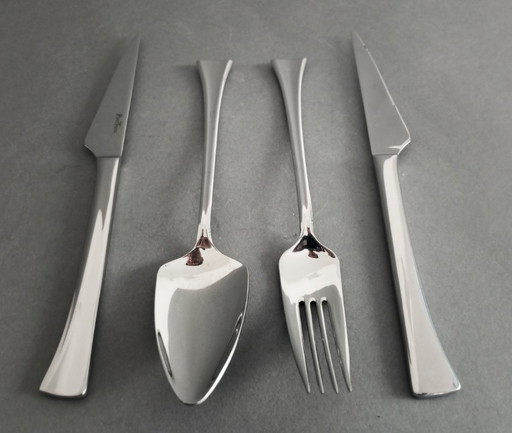 Exclusivo juego de cubiertos de diseño futurista Giacomo Pinti, años 90, Italia, Pintinox