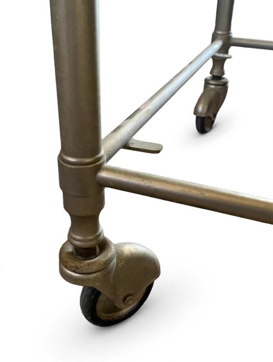 Carrello Bar Vintage in Metallo Argentato e Vetro Fumé - Stile Maison Jansen, Anni '70 - Neoclassico (photo 8 of 9)