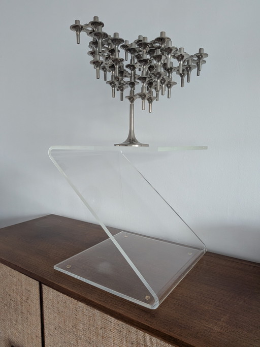 Table d'appoint vintage en Lucite en forme de Z, années 70 – bijzettafels, Plexiglass (photo 2 of 7)