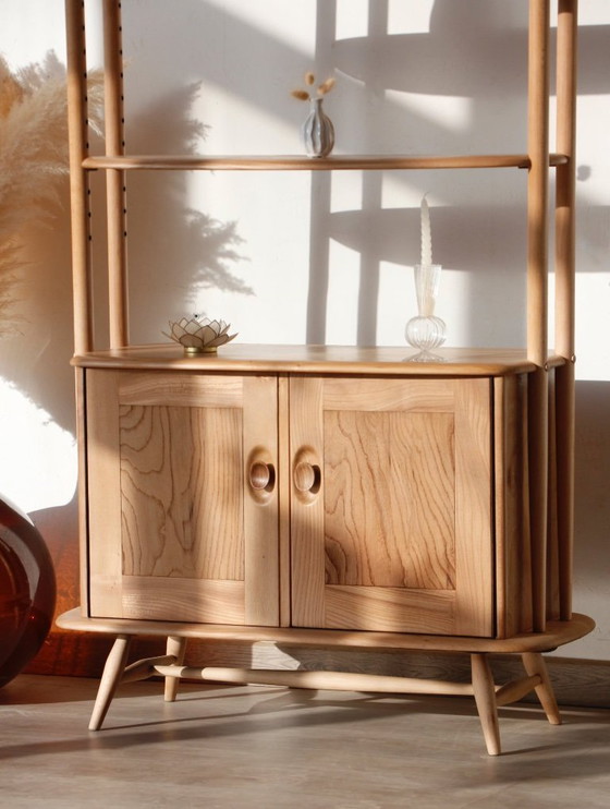 Image 1 of Bibliothèque / Séparateur de pièce Vintage - Modèle Windsor / Girafe - Ercol