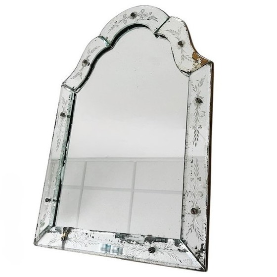 Image 1 of Espejo de mesa veneciano antiguo con vidrio grabado y flores, década de 1900