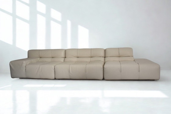 As new exclusive B&B Italia Tufty Time lounge sofa – Modular sofas, Leather (photo 3 of 12)