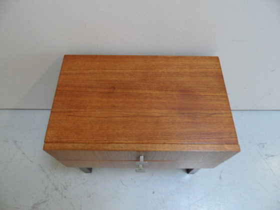 Image 1 of Commode de style Mid-Century
