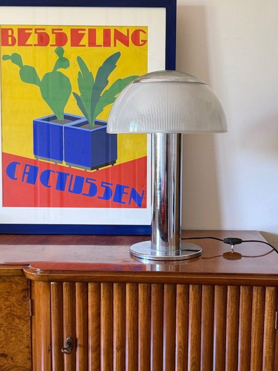 Image 1 of Mid-eeuwse moderne tafellamp, Stilnovo Italië 1960