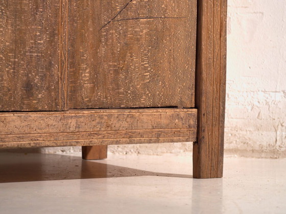 Ancien buffet bas en pin – Europe Centrale, circa 1870 (photo 21 of 40)