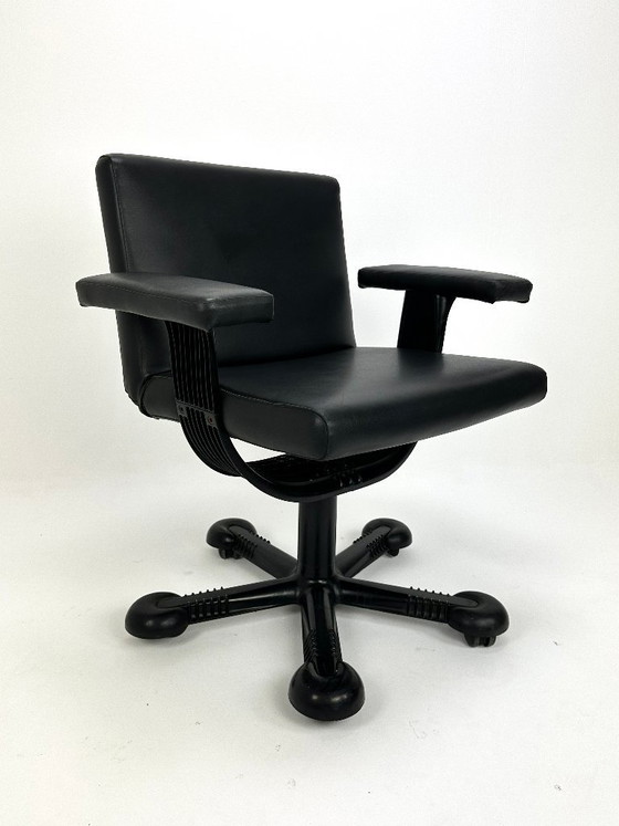 Image 1 of Molteni Mix design chair