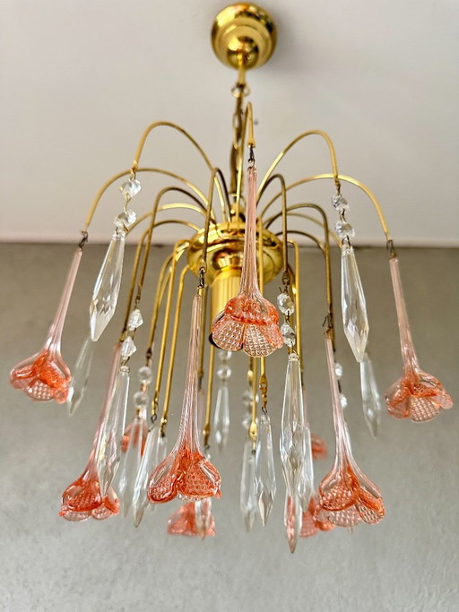 Vintage pink flower kroonluchter – Glass, Brass (photo 2 of 9)