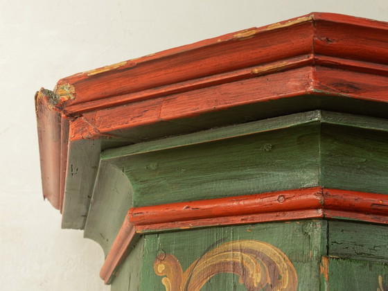 Armadio antico dipinto a mano in stile arte popolare – Metal, Paper (photo 8 of 10)