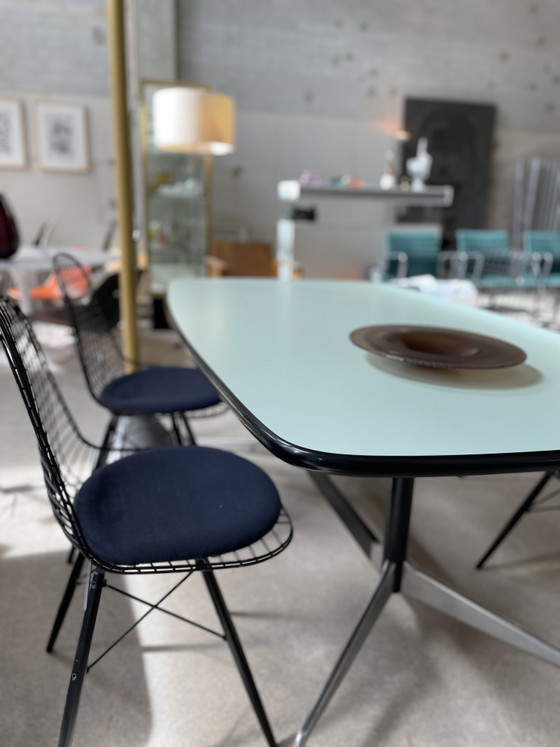 Eames Segmented Table Vitra Herman Miller License – Dining tables, Cast Iron, Mdf (photo 5 of 10)