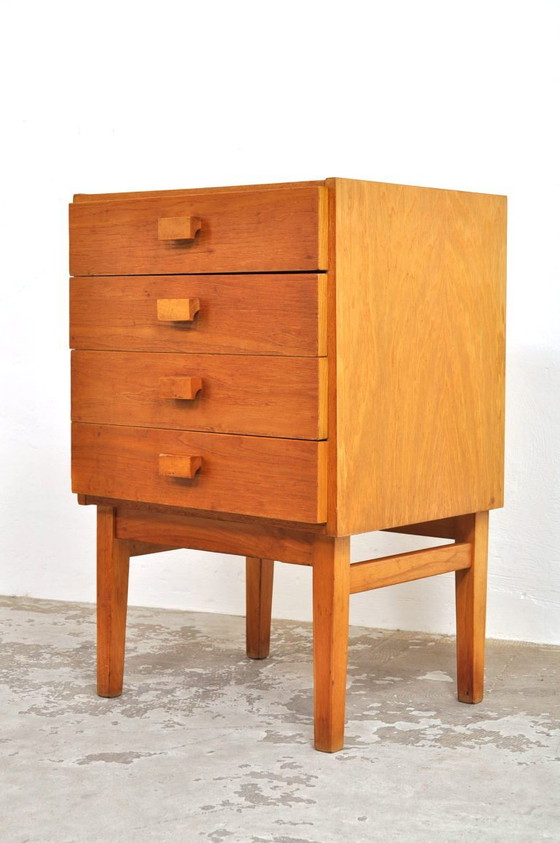 Vintage Oak Design Chest of Drawers, 1960s – Wood (photo 5 of 8)