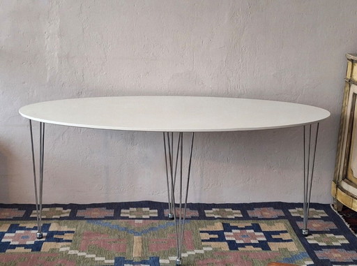 Table de salle à manger vintage de forme ovale, Danemark, années 1970