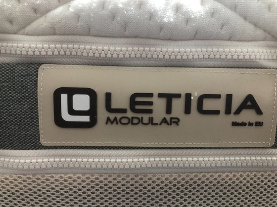 Image 1 of Struttura letto bianca vintage di Interlubke (180x200cm)