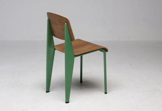 Vitra Standard Chair Blé Vert Vert & Noyer – Chaises de salle à manger, Aluminium, Wood (photo 7 of 11)