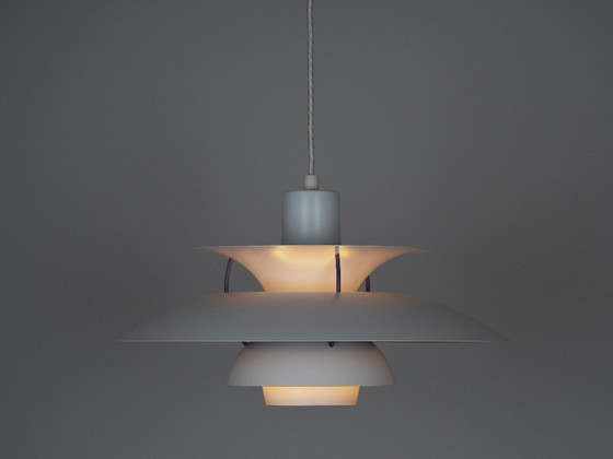 Image 1 of Lampada a sospensione vintage danese PH 5 di Poul Henningsen, Louis Poulsen, 1958