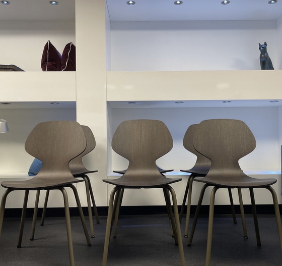 Image 1 of Leolux Pode Chiba Chairs Pure
