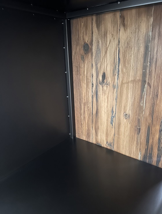 Image 1 of Vetrina Dutchbone