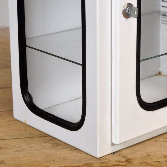 Image 1 of Armadietto medico d'epoca, anni '70