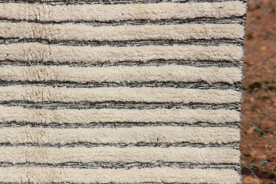 Alfombra bereber de lana natural, tejida a mano al estilo tradicional, tamaño 2/3 m. – Wool (photo 6 of 7)