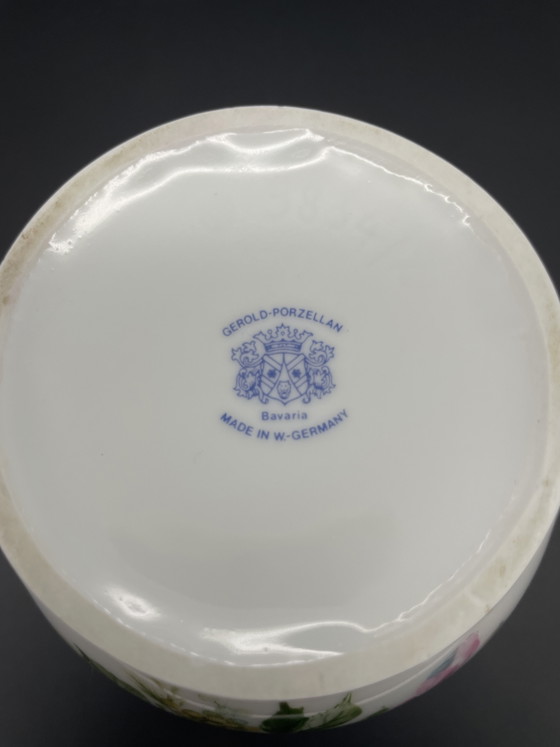 Gerold porseleinen vaas met bloemversiering en gouden rand, vintage – Gerold Porzellan, Vazen, Porcelain (photo 7 of 7)
