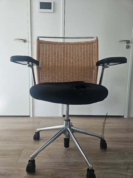 VITRA sedia da ufficio AC2 by Antonio Citterio