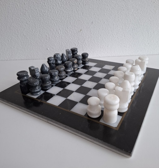 Marmeren Schaakspel Met Schaakfiguren