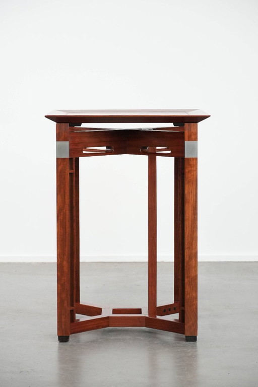 High square Art Deco design side table by Schuitema from the Decoforma series