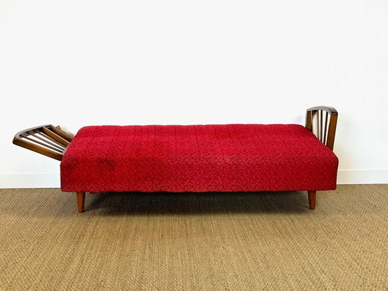 Image 1 of Vintage Scandinavische slaapbank van hout en stof, 1960