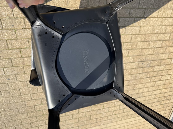 Image 1 of 2x Cassina Cab 413 Mario Bellini met armleuningn in zwart Tuig leder