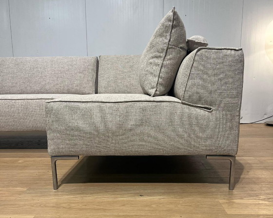 Image 1 of NEU GEPOLSTERT Design auf Lager Bloq Ecksofa Ecru