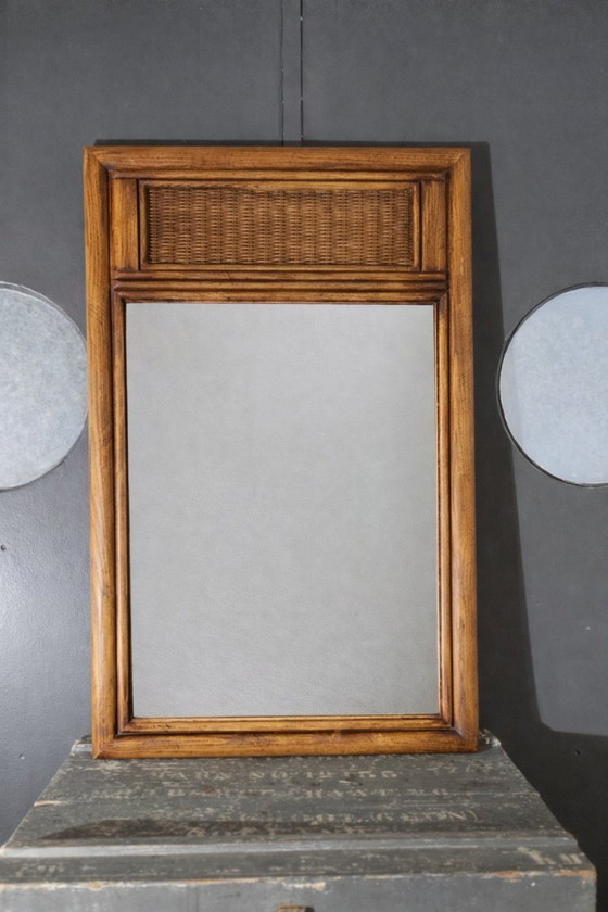 Image 1 of Holzspiegel mit Rattandetails