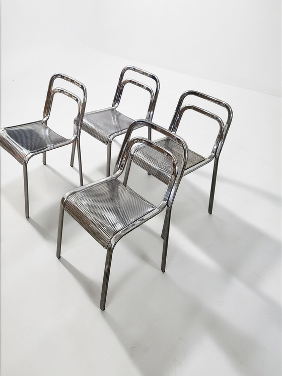 Image 1 of Set di 4 sedie da pranzo di design in metallo cromato Arrben, prodotte in Italia, impilabili.