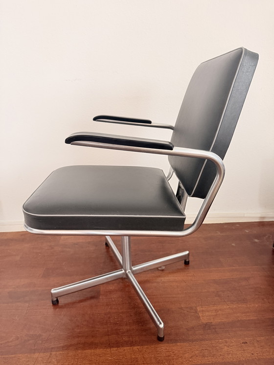 Image 1 of Gispen bureaustoel 