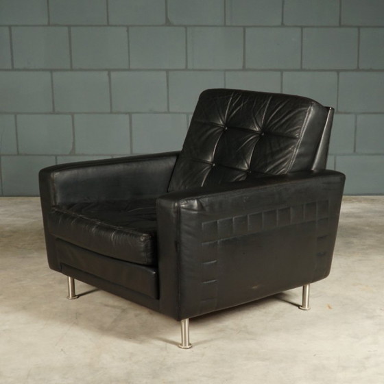 Fauteuil vintage en cuir noir des années 1970 – Leather, Metal (photo 9 of 13)