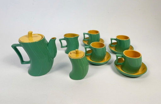 Memphis koffieservies uit de jaren 80 van Massimo Iosa Ghini voor Naj Oleari