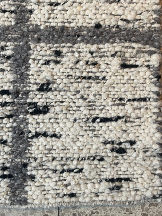 Image 1 of Brink and Campman Jacquard carpet new