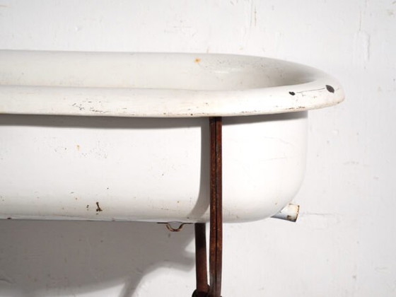 Antique bathtub in enamelled iron – Central Europe, circa 1950 #5 – Decorative Objects, Industrieel (photo 37 of 40)