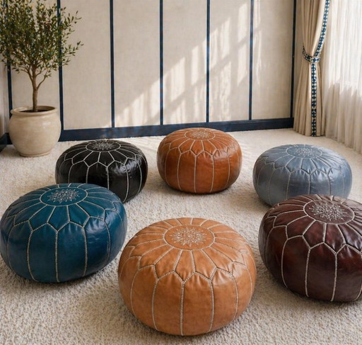 Pouf in pelle realizzati a mano