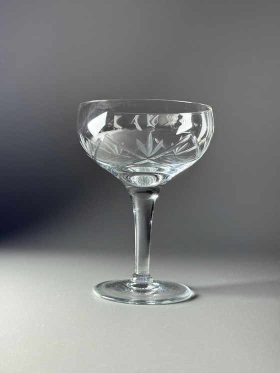 Image 1 of Holmegaards Glasværk - Años 20 - Juego de 6 copas de cóctel y champán de cristal grabadas a mano - Modelo Ulla