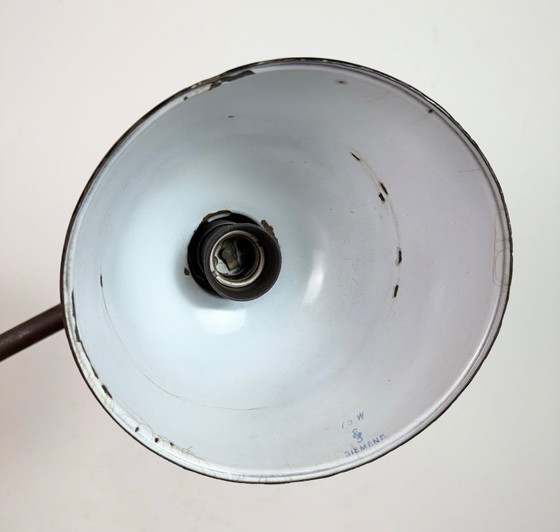 Image 1 of Industrial Grey Enamel Workshop Table Lamp from Siemens, 1950s