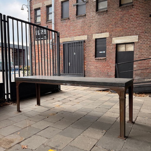 Unique in/outdoor table