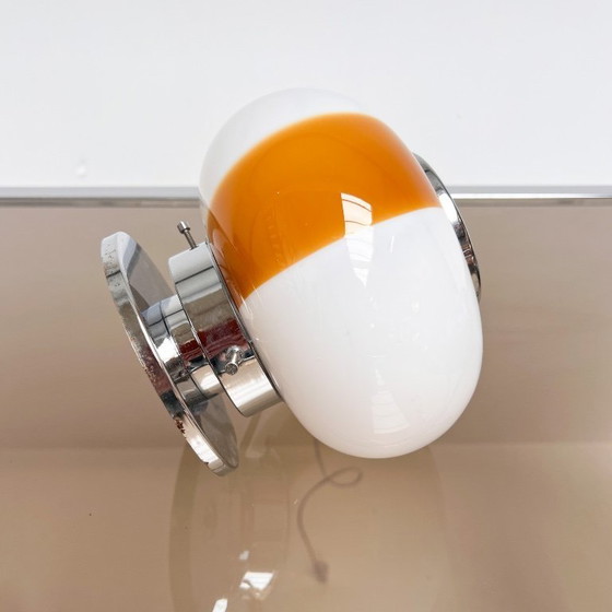 Image 1 of Italienische Tischlampe aus Opalglas, 1960er Jahre
