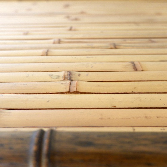 Image 1 of Commode en bambou à 2 portes et 2 tiroirs - poignées en laiton, vers 1960