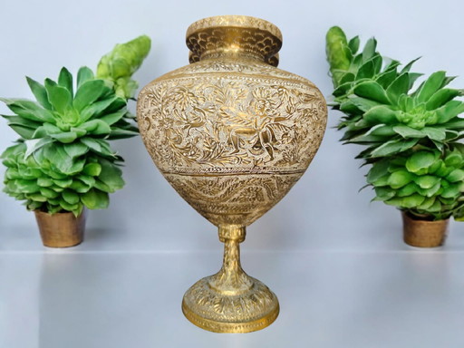 Vase indien en bronze