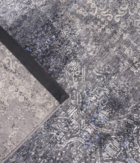 Image 1 of Riviera Mystrious Gray Design 3940