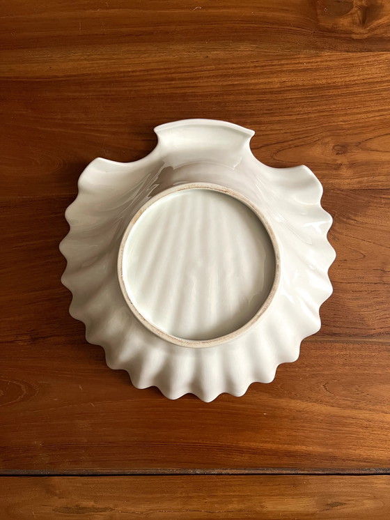 Image 1 of Large Shell Dish - White Porcelain - Width 31 cm